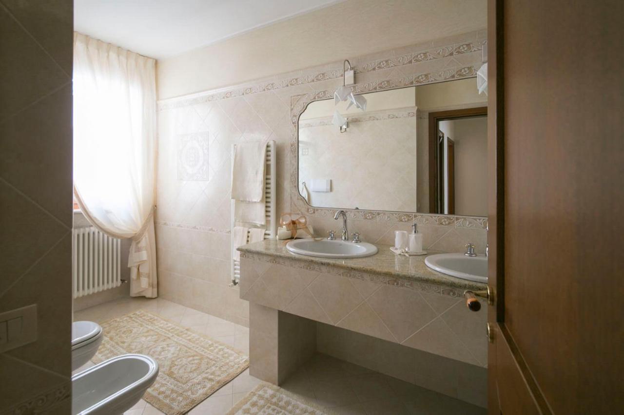 Bed and Breakfast La Casa Di Pimpi Дезенцано-дель-Гарда Экстерьер фото
